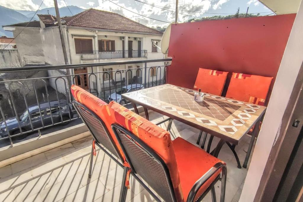 Del Sol #5 Meteora Luxurious Family Suites Kalampáka Luaran gambar